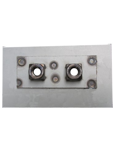 R4 CHASSIS BEFESTIGUNG...